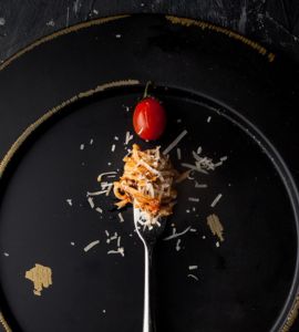 The bright side of the food: storie, leggende ed aneddoti sul cibo italiano da raccontare ai tuoi clienti